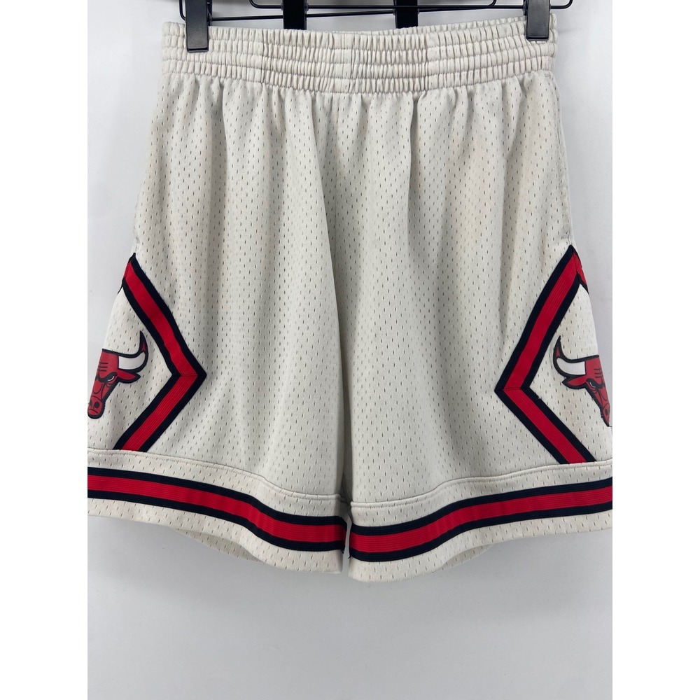 Chicago Bulls Shorts Mens Large White Swingman Retro Basketball Mitchell & Ness